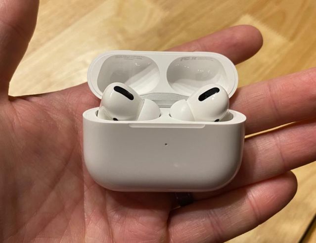 AIRPODS PRO 1.1 - Cocogadgets