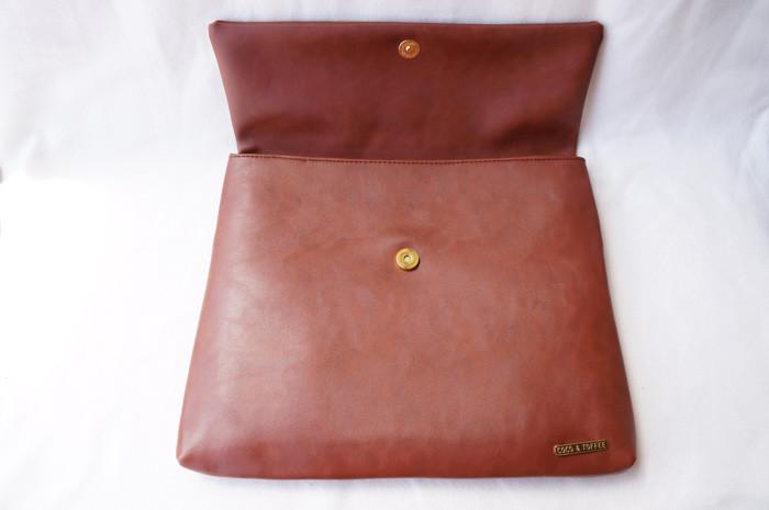 Mason Sleeve - Cocoa Dip 11"-12" - Coco and Toffee